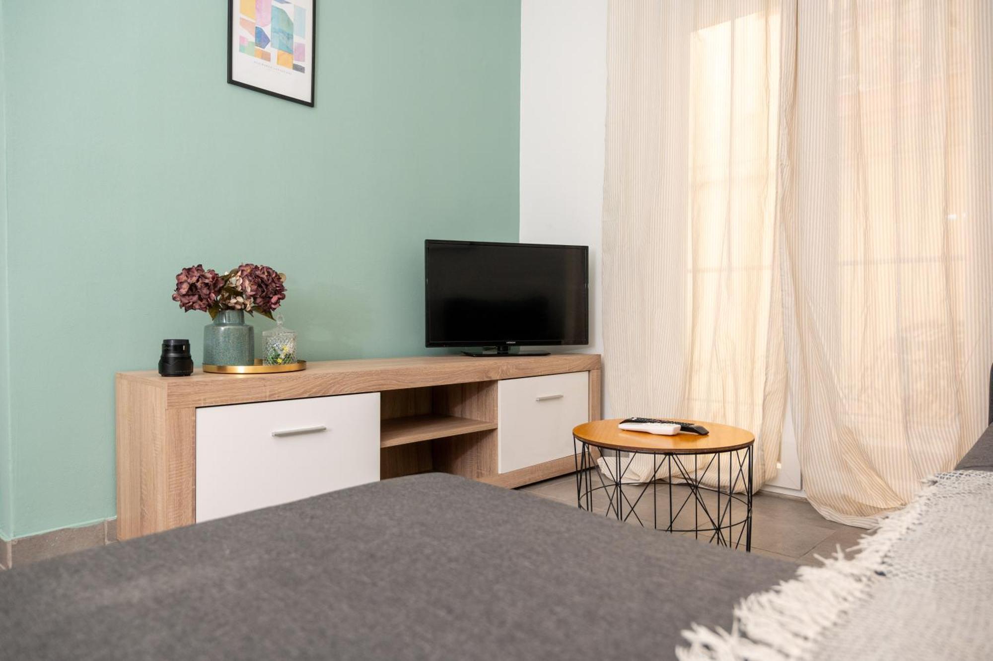 Niso Thessaloniki Hospitality Apartments מראה חיצוני תמונה