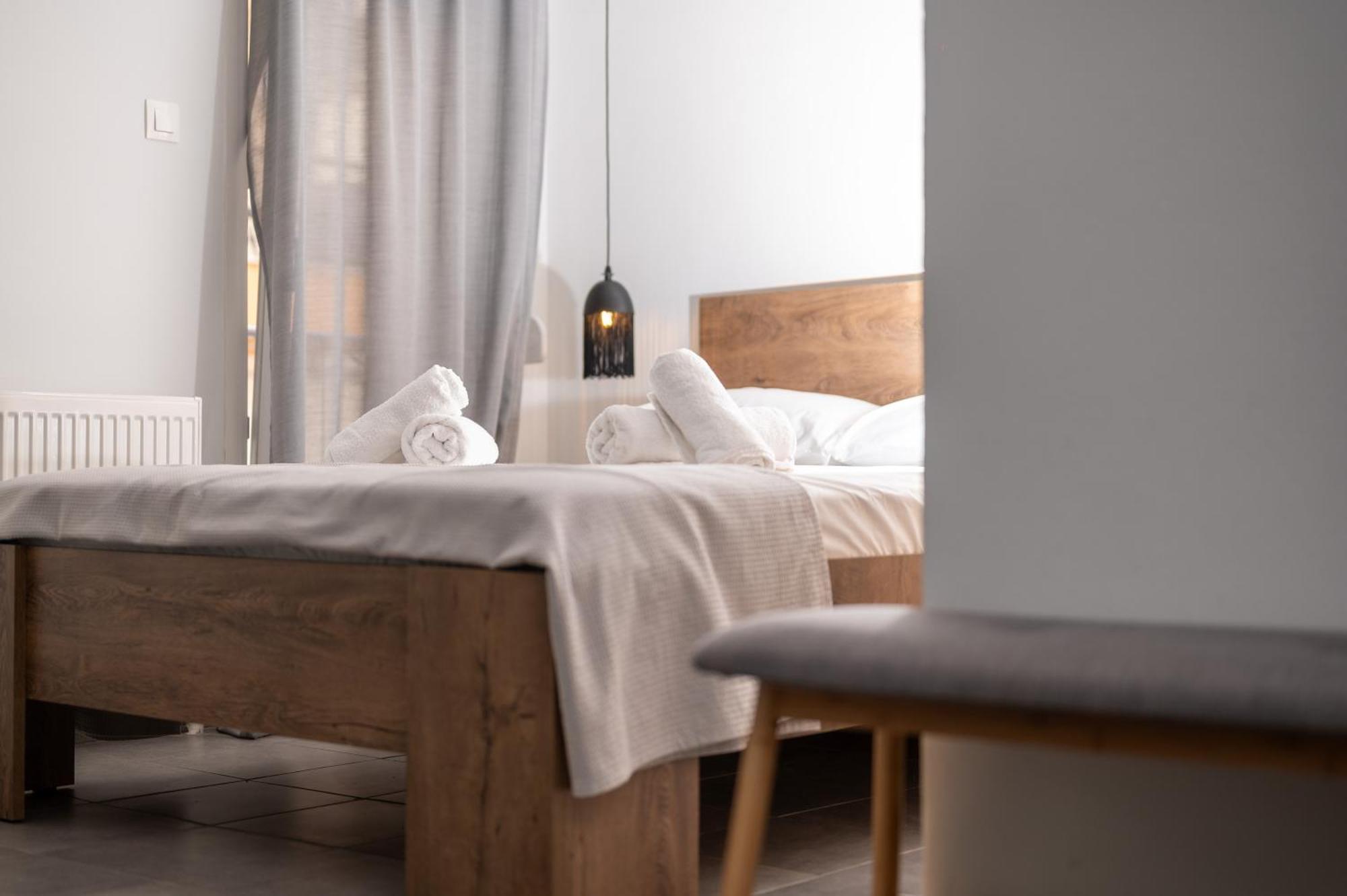 Niso Thessaloniki Hospitality Apartments מראה חיצוני תמונה